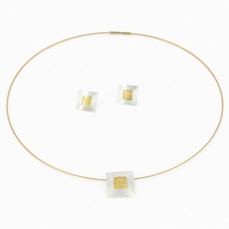 Pendant Silver Goldplated 4 sizes. 2 cm -