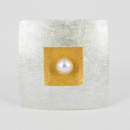 Brooch-Pendant Silver Goldplated with Pearl. Square 50 x 50 mm - 25213
